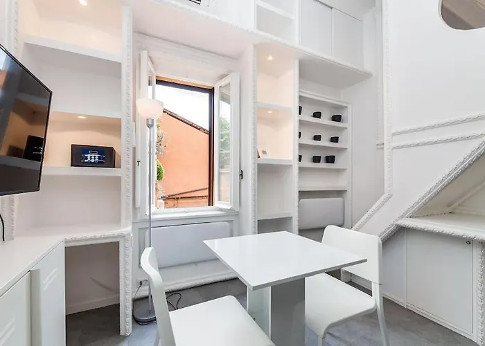 Апартаменты Condotti Loft - Center