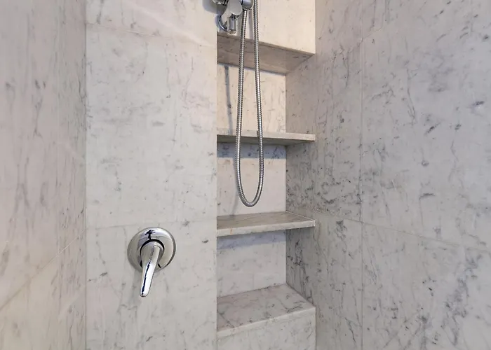 Condotti Loft - Center Рим