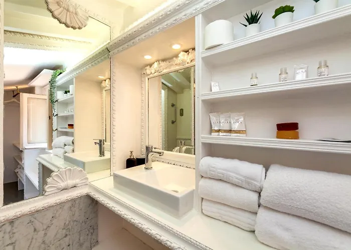 Апартаменты Condotti Loft - Center *