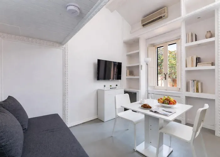 Апартаменты Condotti Loft - Center