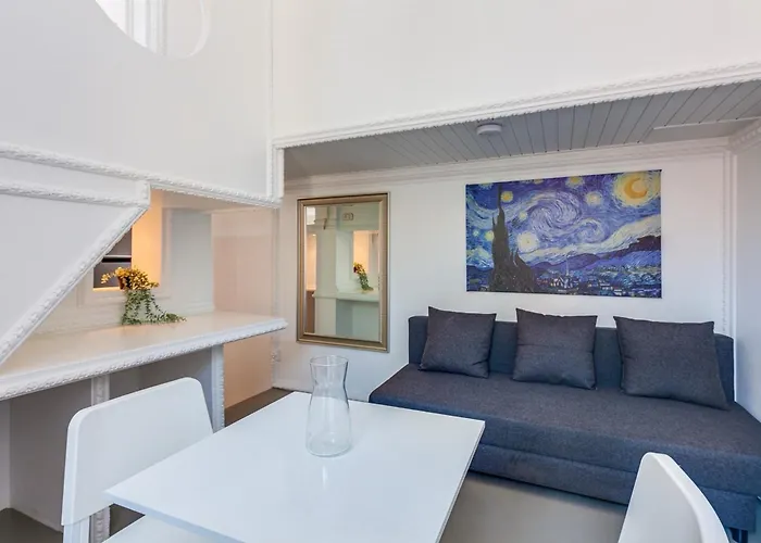 Апартаменты Condotti Loft - Center *